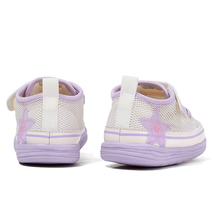 non-slip baby shoes with rubber toe protection and grippy outsole for stable indoor walking
