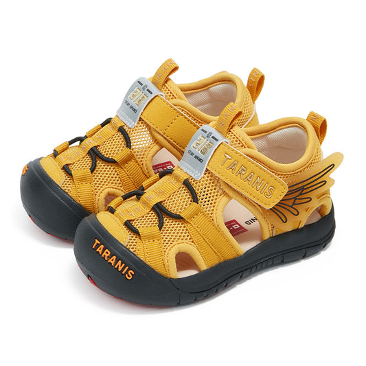 TARANIS Explorer Closed-Toe Sandals