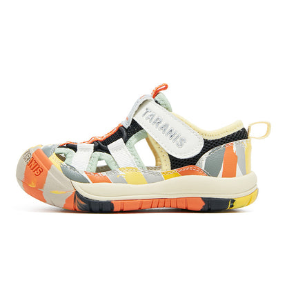 TARANIS Explorer Closed-Toe Sandals