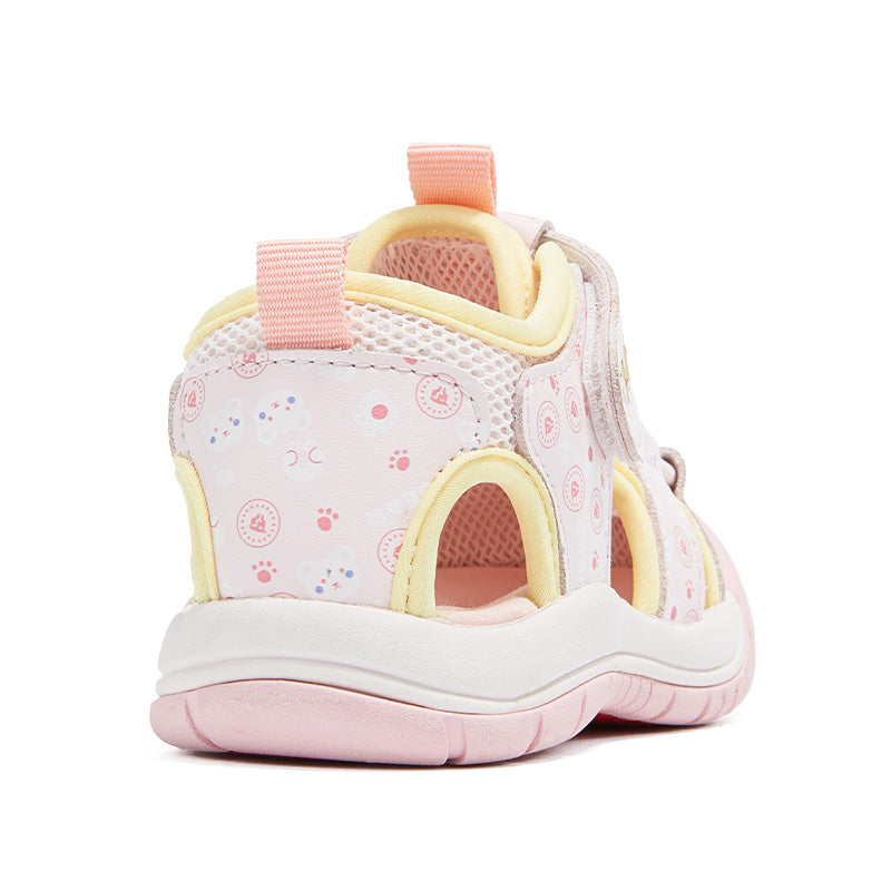 TARANIS Explorer Closed-Toe Sandals