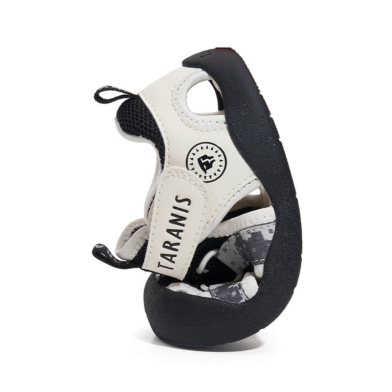 TARANIS Explorer Closed-Toe Sandals