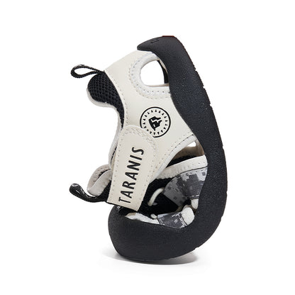 TARANIS Explorer Closed-Toe Sandals