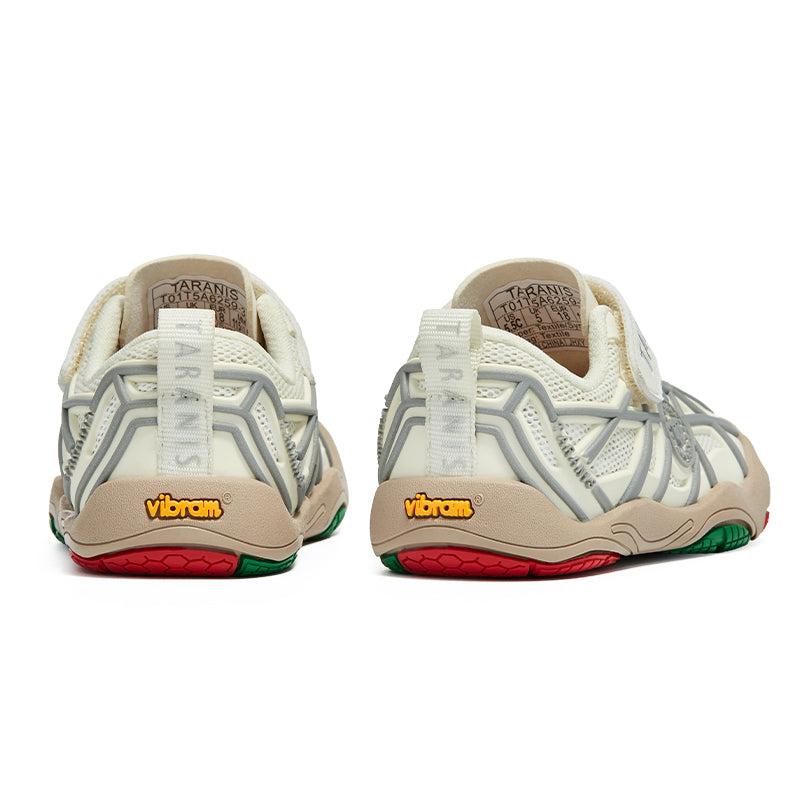 TARANIS One One Shoes Barefoot