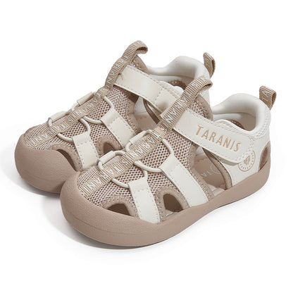TARANIS Explorer Closed-Toe Sandals