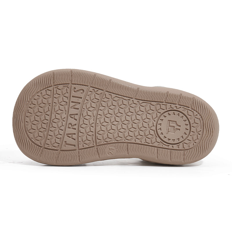 TARANIS Explorer Closed-Toe Sandals