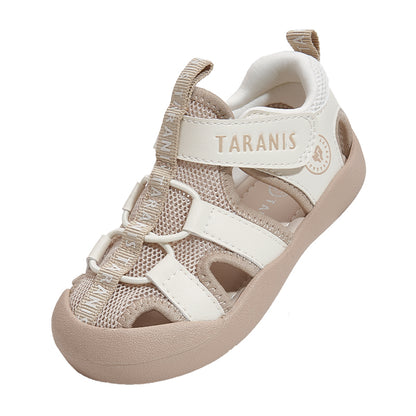 TARANIS Explorer Closed-Toe Sandals