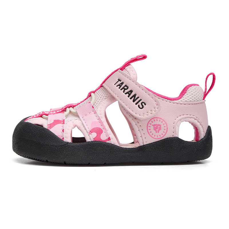 TARANIS Explorer Closed-Toe Sandals