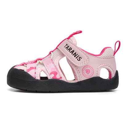TARANIS Explorer Closed-Toe Sandals