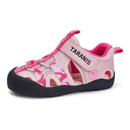 TARANIS Explorer Closed-Toe Sandals