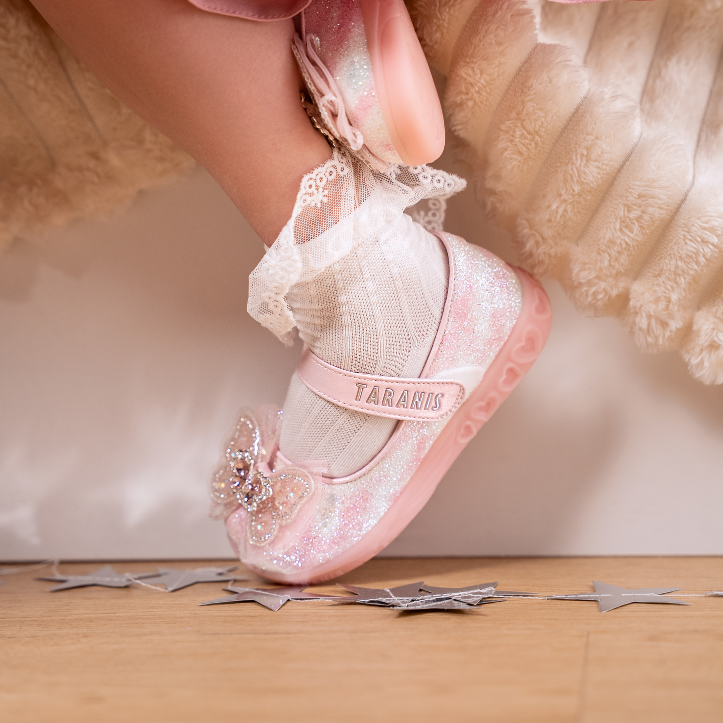 TARANIS Twinkle Crystal Wing