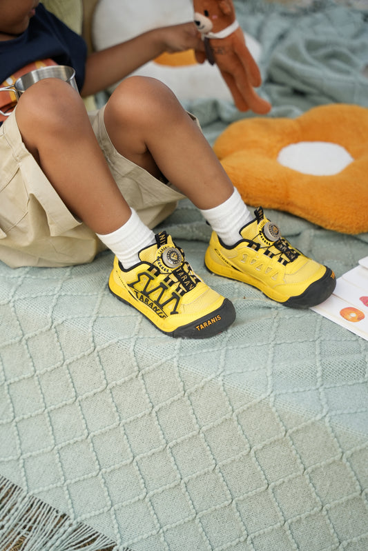 TARANIS Explorer Breathable Trail Shoes